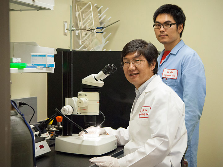 Yu Liu and Xiaopeng Shen, University of Houston